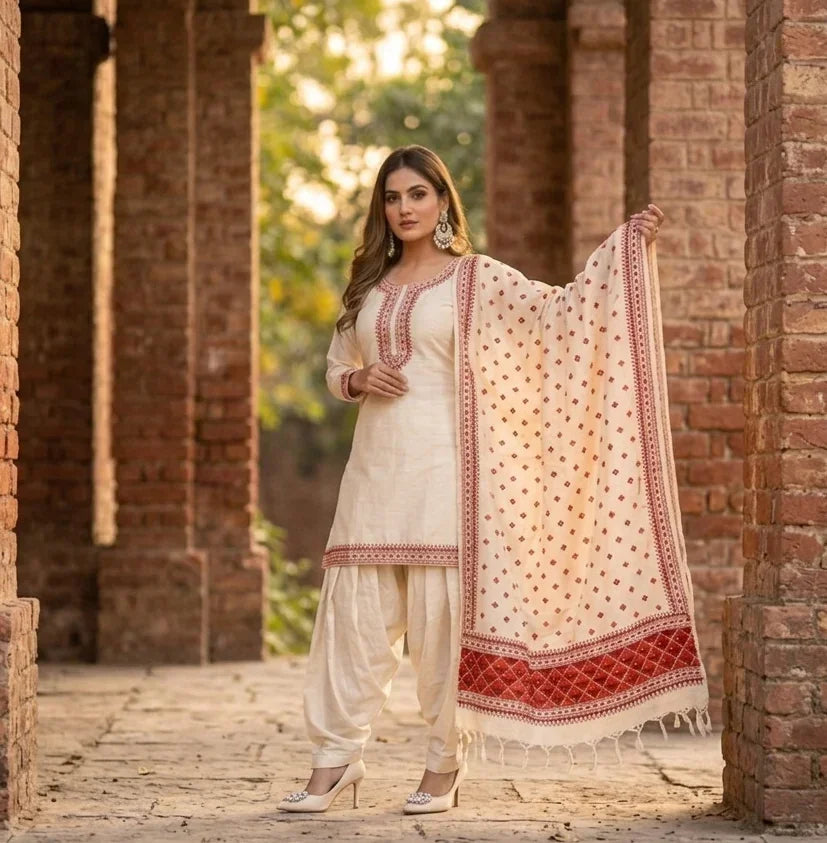 Phulkari Dupatta – Hand Embroidered Dupatta with Maroon Embroidery | The Amritsar Store - The Amritsar Store