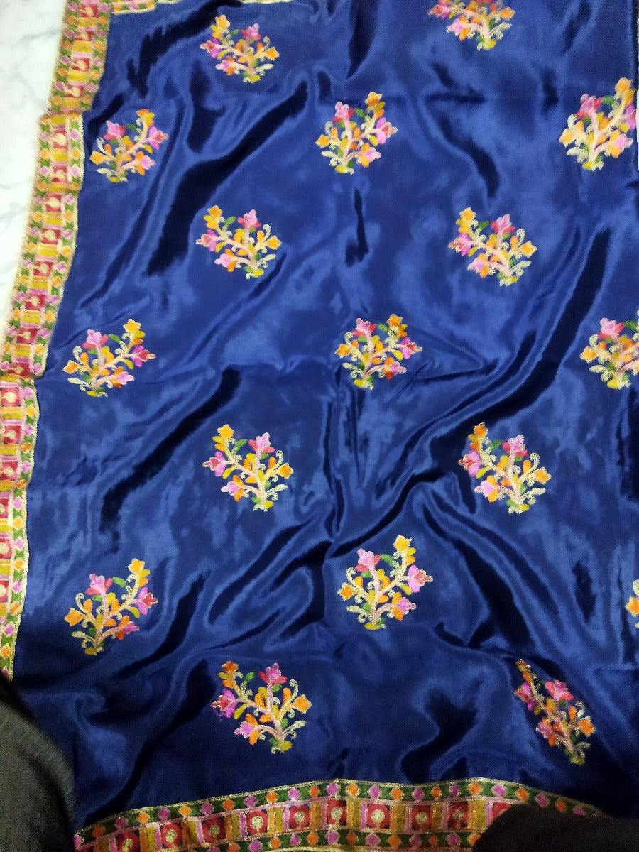 Handmade Intricate Aari Embroidery Buti Work With Four Side Border Dupatta in Green & Navy Shade By The Amritsar Store - The Amritsar Store