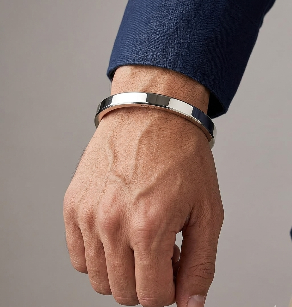 Men’s plain stainless steel flat kada bracelet with 8 mm thickness by The Amritsar Store, classic Punjabi Sikh bangle design for daily wear