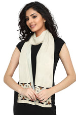 The Amritsar Store Phulkari Hand-Embroidered Cream Stole with geometric Pattern