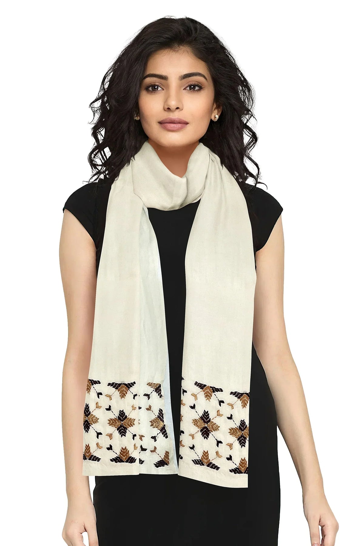 The Amritsar Store Phulkari Hand-Embroidered Cream Stole with geometric Pattern - The Amritsar Store