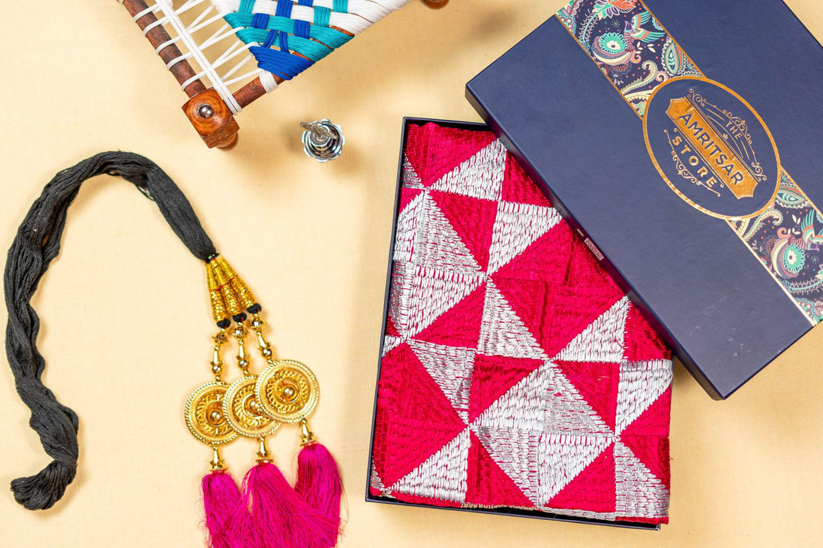 Phulkari Dupatta Bagh Dupatta Traditional Handmade Punjabi Dupatta For Women 2.20 Mtr x 0.92 Mtr - The Amritsar Store