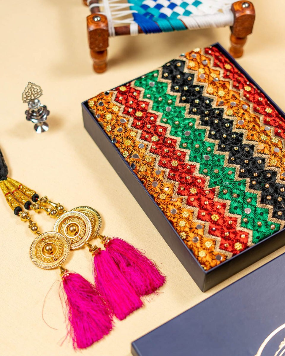 Phulkari Dupatta Amritsar Traditional Dupatta For Women Punjabi Handmade Dupatta in Black with Intricate Embroidery & Cut Work 2.45 Mtr x 0.90 Mtr - The Amritsar Store