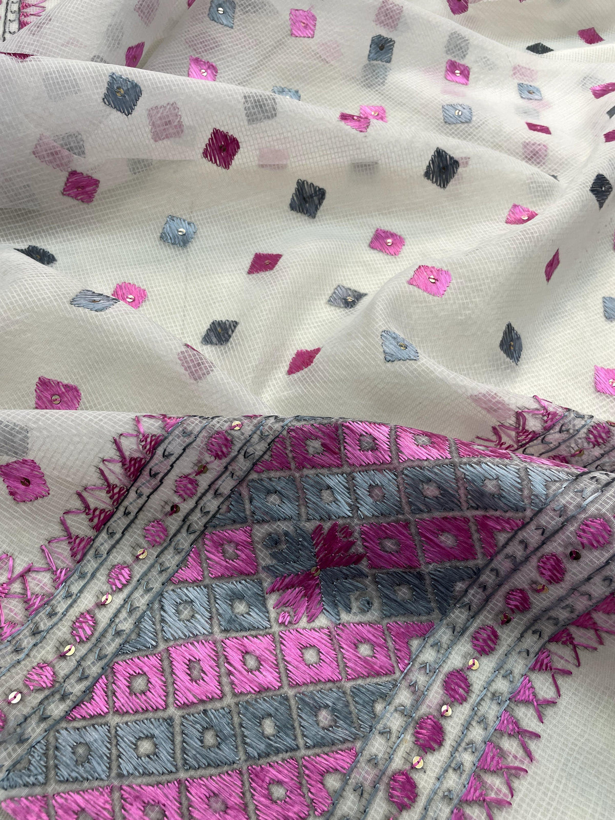Phulkari Dupatta – Hand Embroidered Off-White Dupatta for Women | The Amritsar Store - The Amritsar Store
