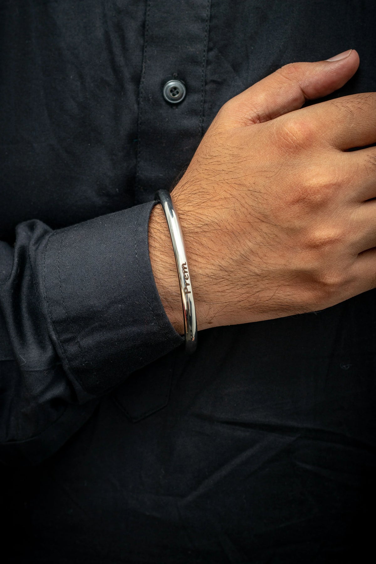 Steel Round Metallic Personalized Stainless Steel Kada for Men 5 mm thickness without edges - The Amritsar Store