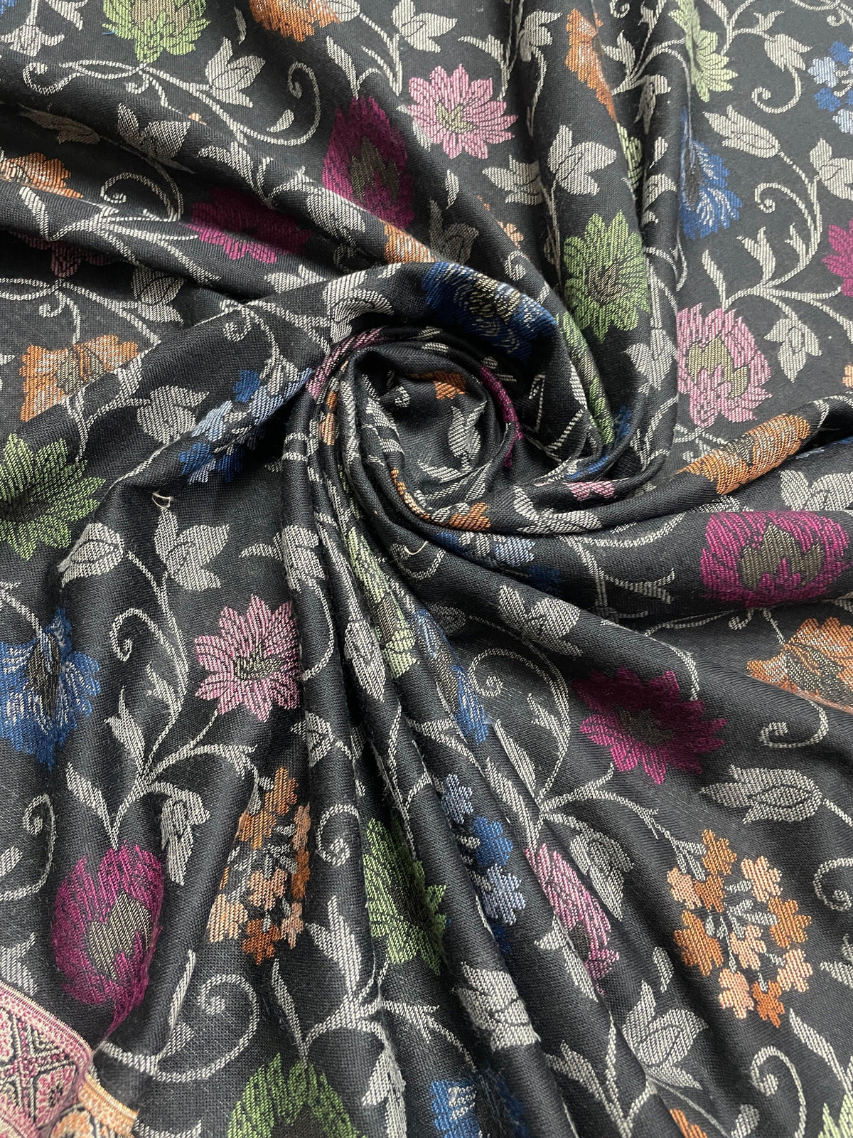 Women's Black Floral Jaal Shawl – Sozni Style Designer Wrap | The Amritsar Store - The Amritsar Store