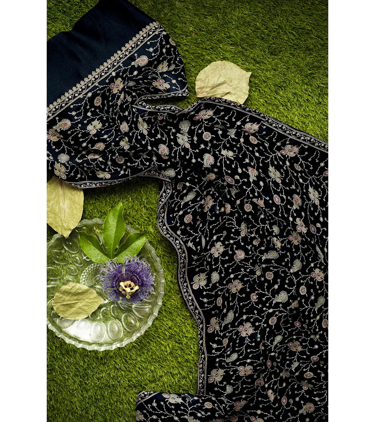 The Amritsar Store Womens Black Hand Embroidered Stole – Elegant Wool Wrap for Women - The Amritsar Store