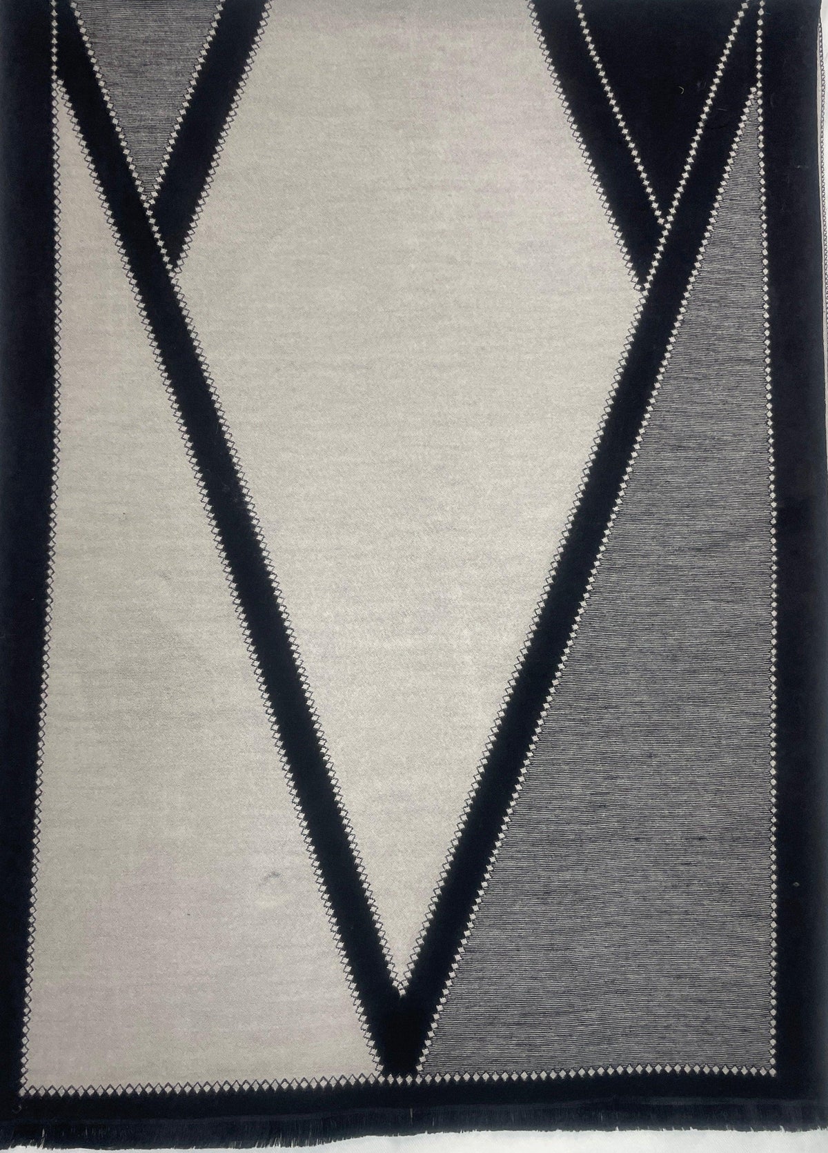 Two-Tone V Pattern Reversible Scarf for Men & Women – Soft Fringe Wrap | The Amritsar Store - The Amritsar Store