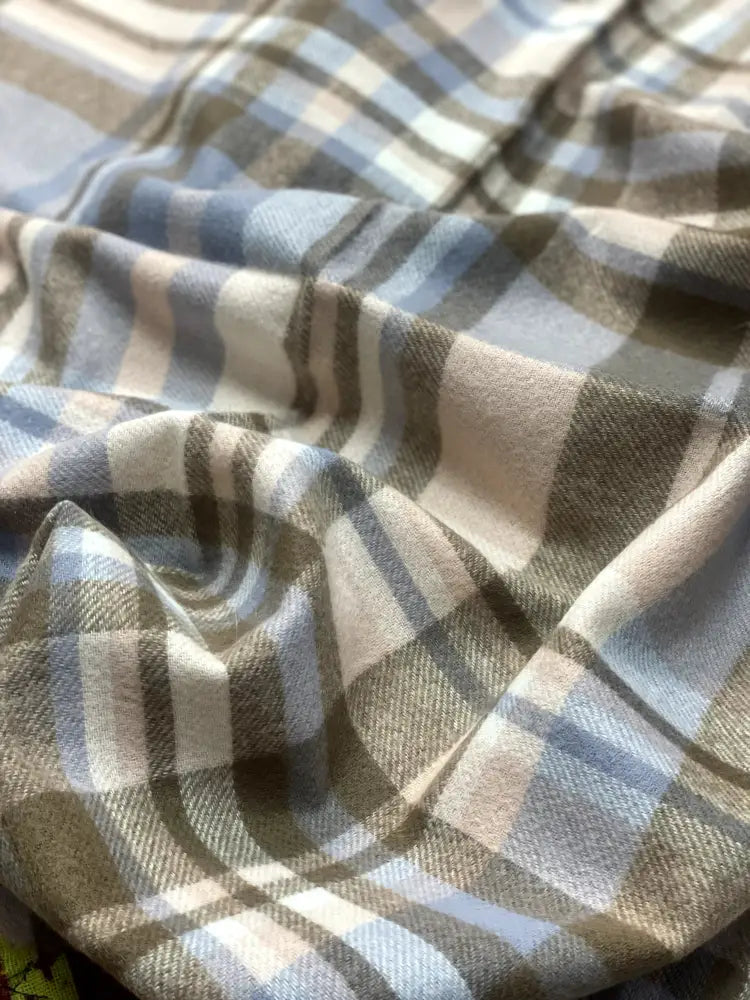 The Amritsar Store Blue & Beige Plaid Wool Scarf for Women – Soft Winter Checkered Scarf
