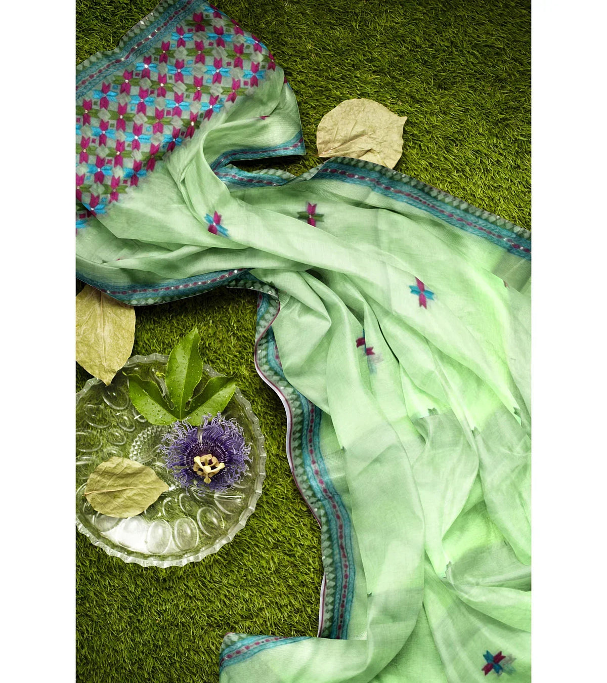 Phulkari Dupatta – Hand Embroidered Green Dupatta for Women | The Amritsar Store - The Amritsar Store