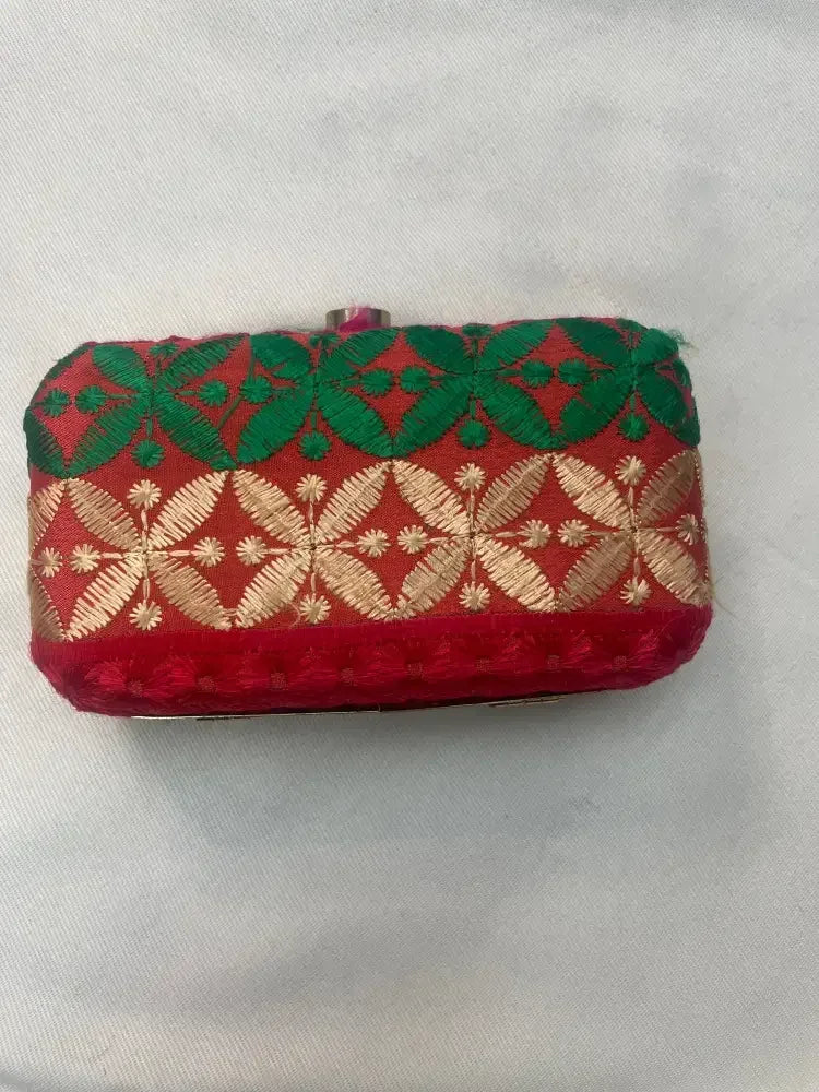 The Amritsar Store Phulkari Red Clutch Bag with Green Floral Pattern - The Amritsar Store