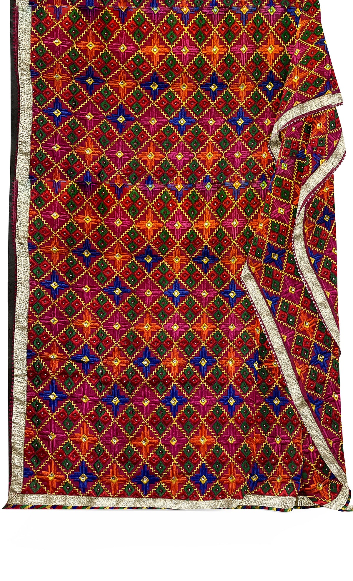 Rangoli Charm Phulkarireflects the vibrant magenta base and multicolor embroidery, reminiscent of a traditional rangoli design, full of color and cultural richness.