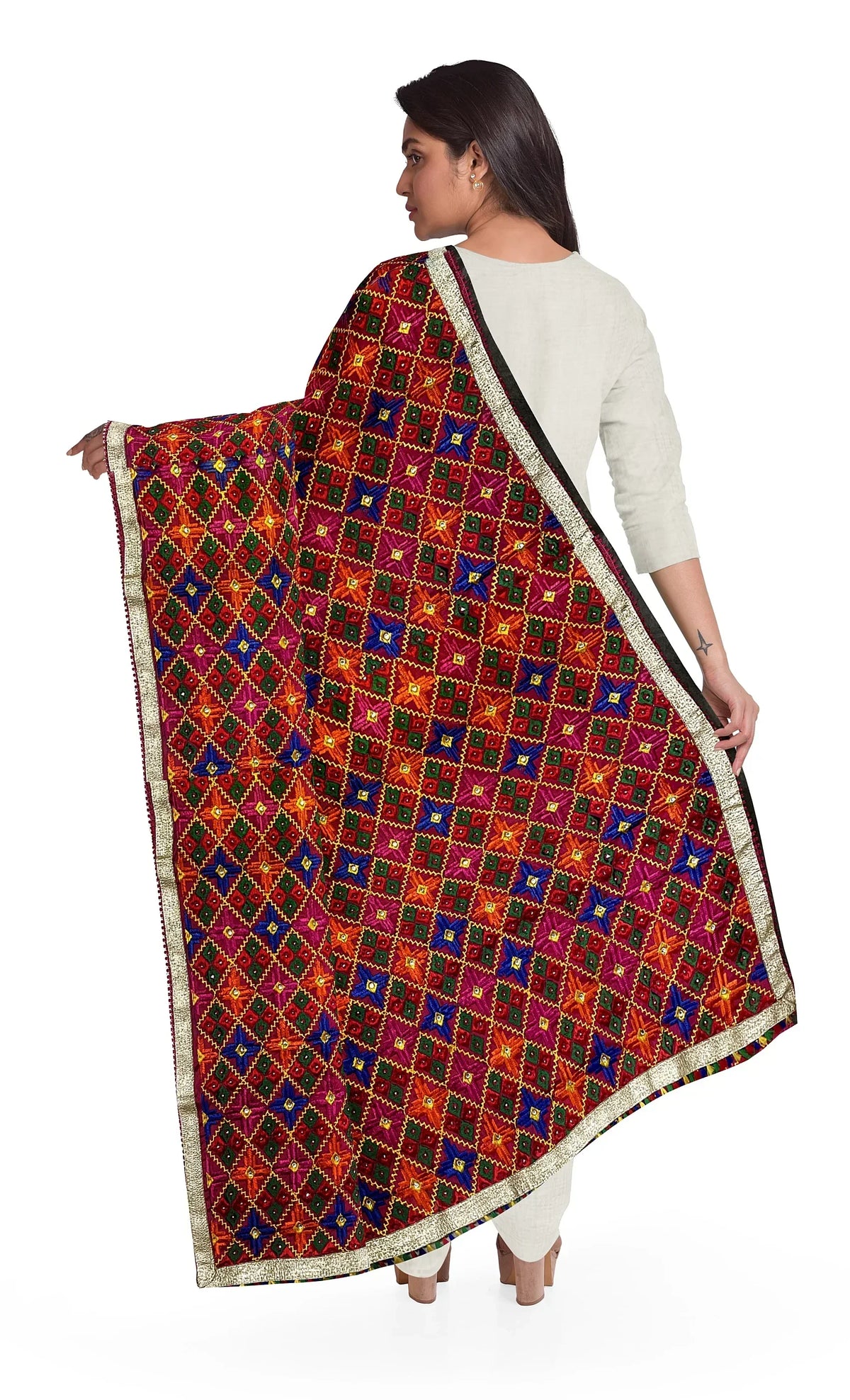 Rangoli Charm Phulkari reflects the vibrant magenta base and multicolor embroidery, reminiscent of a traditional rangoli design, full of color and cultural richness. - The Amritsar Store