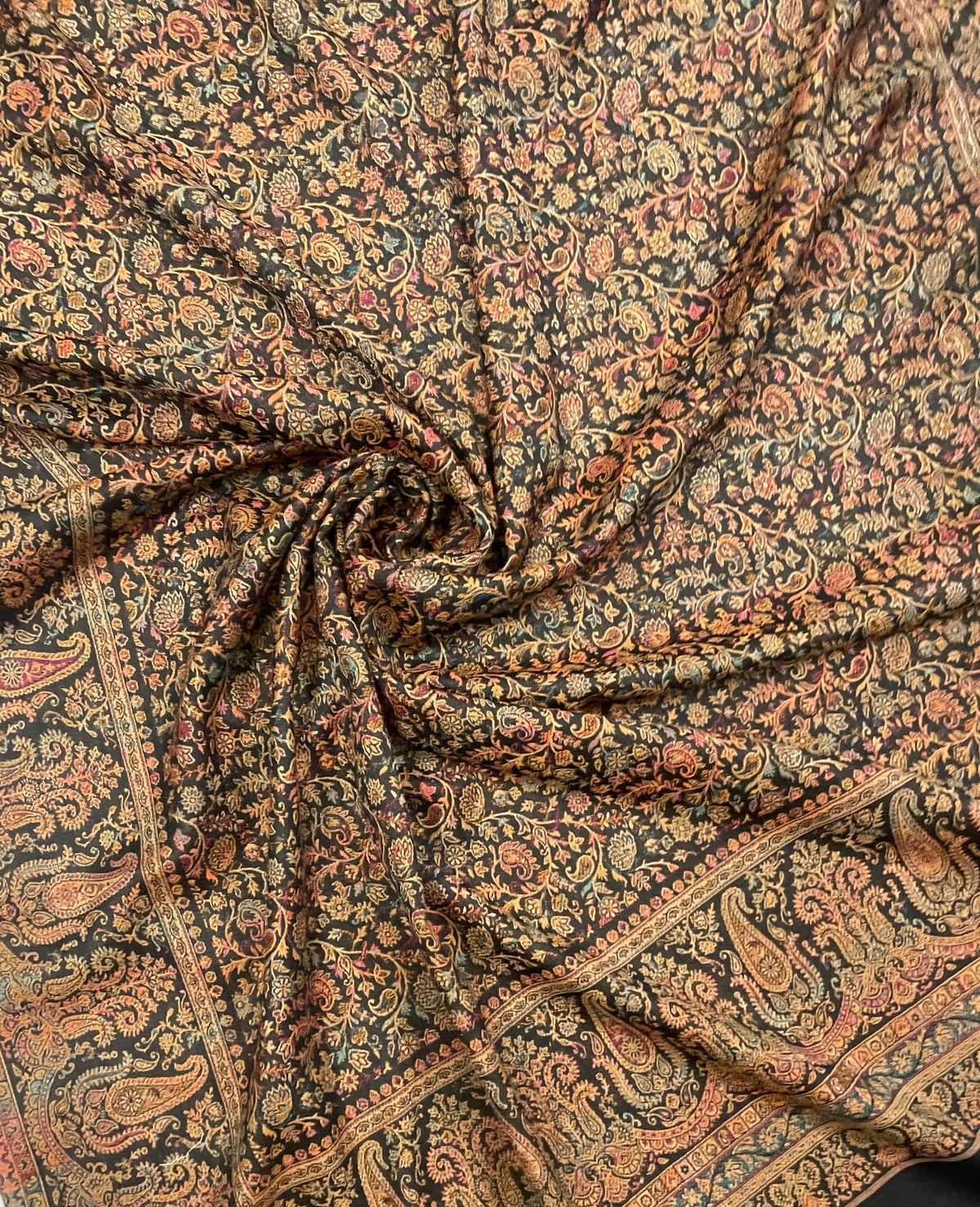 The Amritsar Store Jaal Weave Shawl with intricate paisley motifs in traditional Kashmiri design