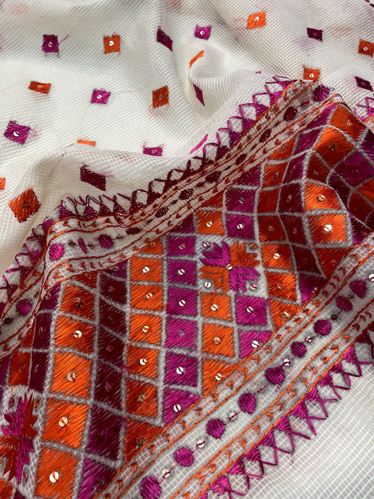 Phulkari Dupatta – Hand Embroidered Off White Dupatta for Women | The Amritsar Store - The Amritsar Store
