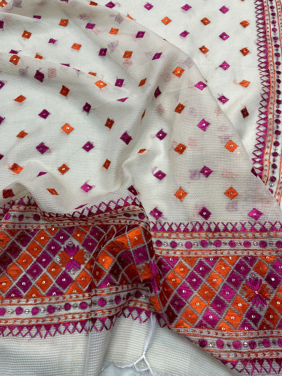 Phulkari Dupatta – Hand Embroidered Off White Dupatta for Women | The Amritsar Store - The Amritsar Store