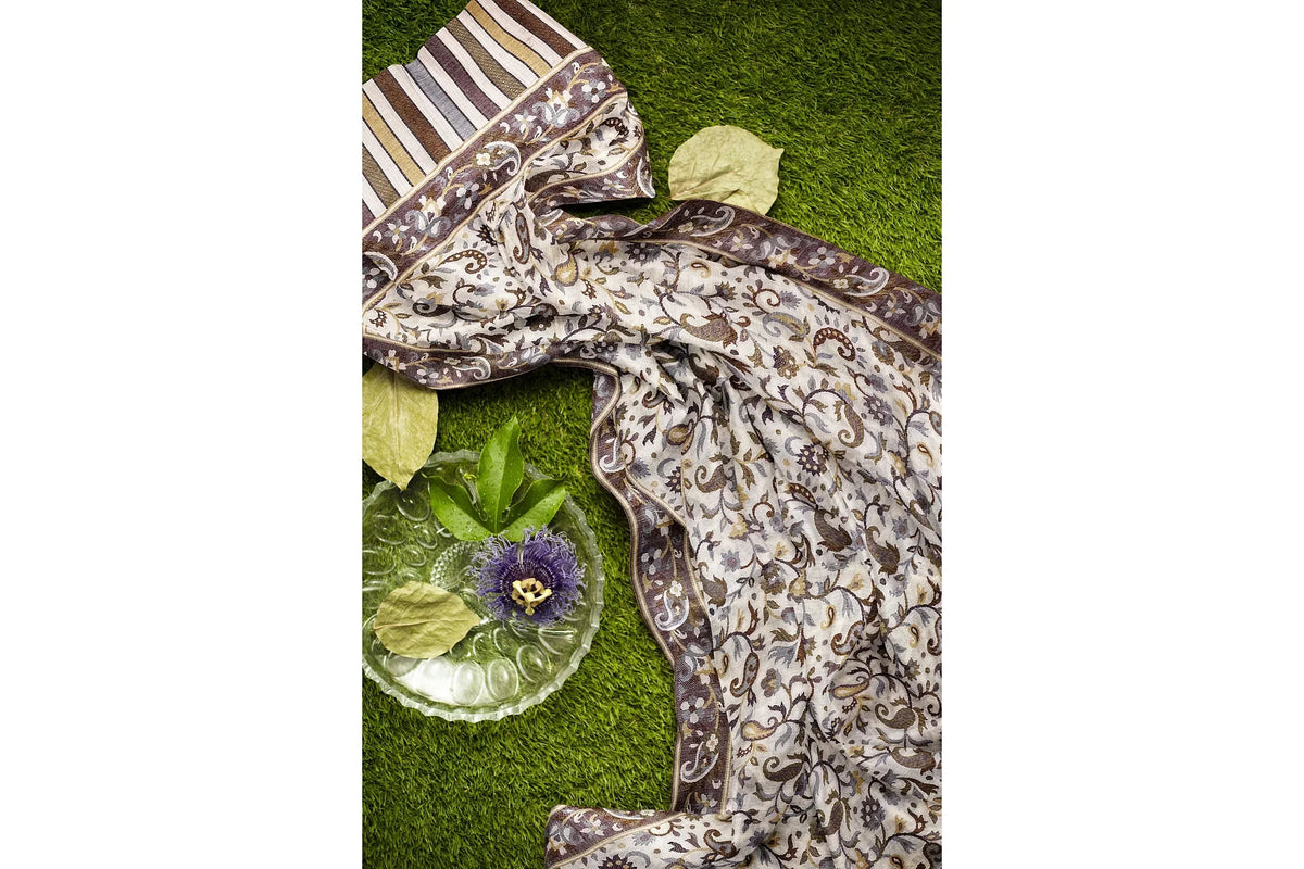 Women's Off-White Stole with Floral Accent | The Amritsar Store - The Amritsar Store