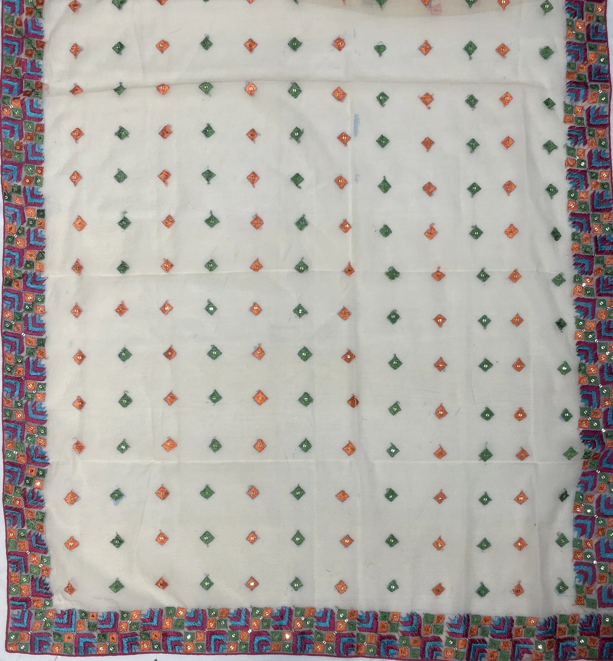 Phulkari Dupatta – Hand Embroidered Off-White Dupatta for Women | The Amritsar Store - The Amritsar Store