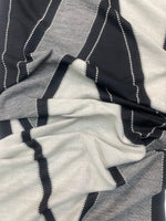 Elegant Two-Tone Scarf with Graphic V Pattern (Reversible)