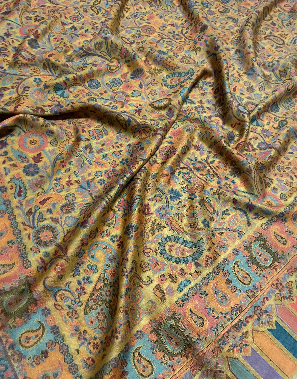 "The Amritsar Store Kashmiri Jaal Weave Shawl in Fine Wool – Multicolor Paisley Design