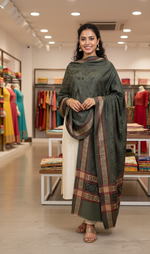 The Amritsar Store Kashmiri Women’s Shawl featuring elegant zari work and intricate four-side border – a luxurious handcrafted wrap for special occasions.