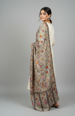 The Amritsar Store Kalamkari fine wool stole for women with traditional floral motifs”