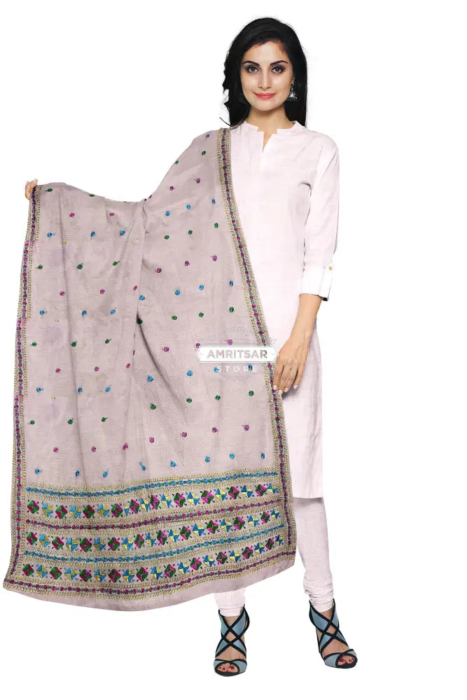 Pink Hand Embroidered Phulkari Dupatta – Traditional Punjabi Elegance Phulkari
