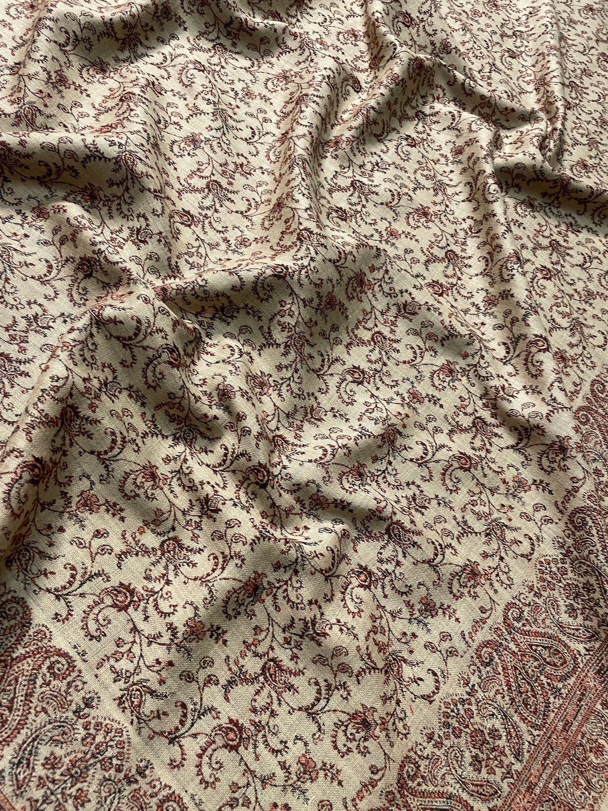 The Amritsar Store Reversible Self-Weave Shawl – Premium Soft Wool Wrap for Elegant Winter Style