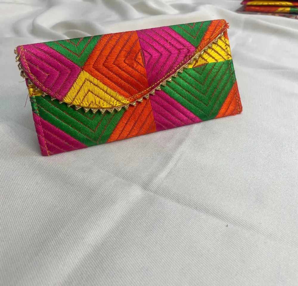 The Amritsar Store Multicolor Phulkari Shagun Envelope Punjabi Embroidered Shagun Lifafa for Wedding Gifts