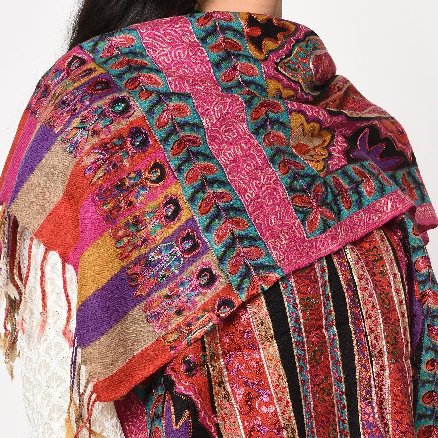 Paisley Printed Hand Tie Dye Shawl With Multicolored Kashmiri Aari Outlining of the Motifs - The Amritsar Store